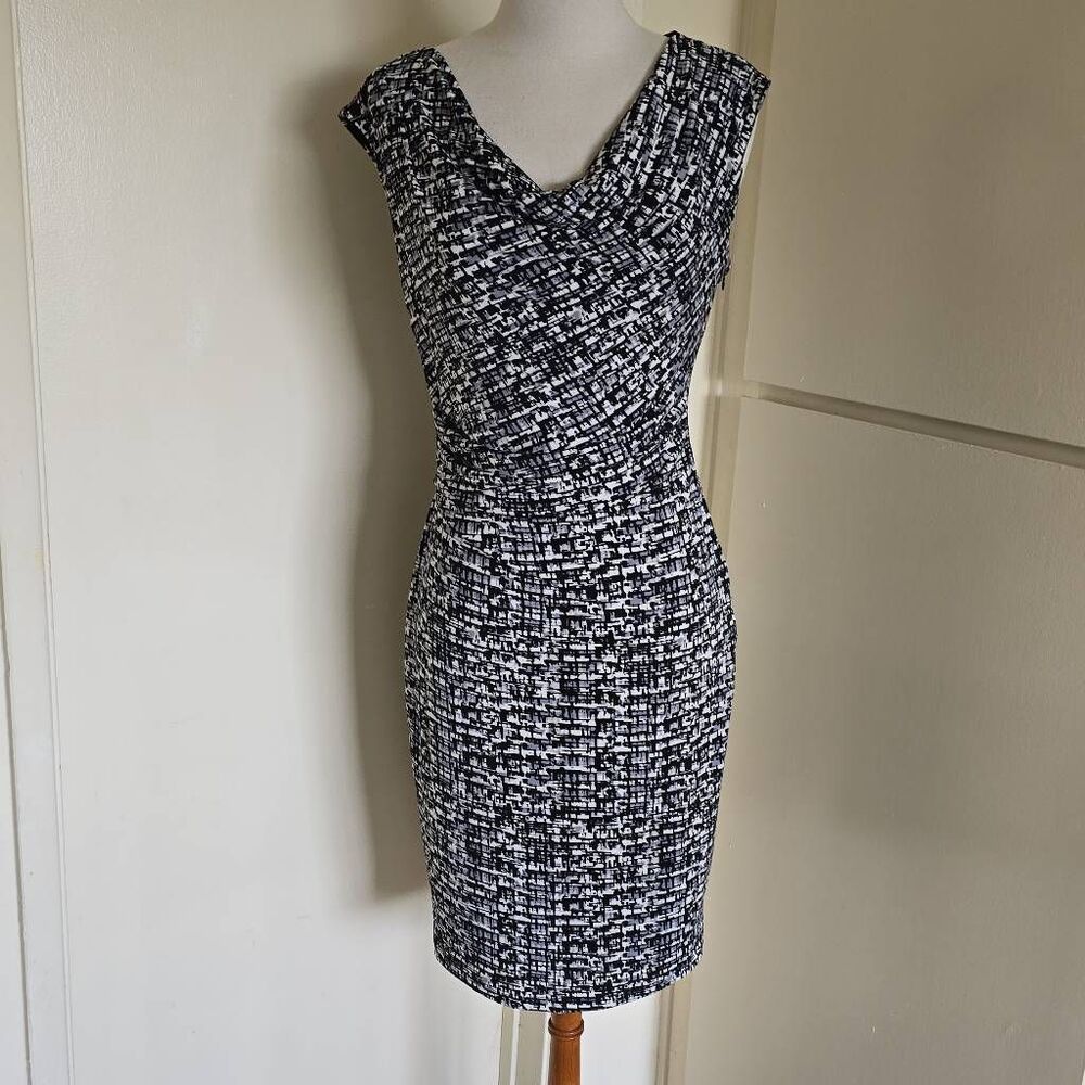 Vince Camuto Blk/Grey/Wht Cowl Neck Dress, Ruched Waist, Sleeveless, EUC, Sz.8
